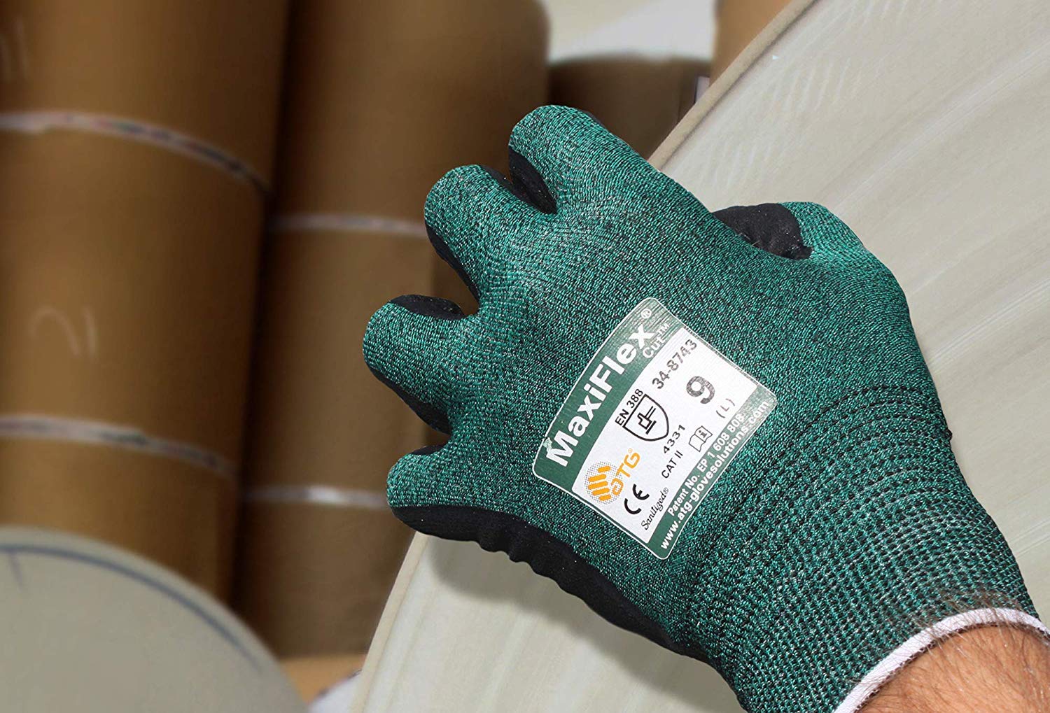 Pip ATG 34-8743 MaxiFlex cut reinforced thumb and forefinger area.