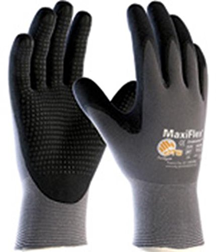 Pip MaxiFlex Endurance glove fingertips coated with micro-foam for enhanced grip in wet or oily tasks.