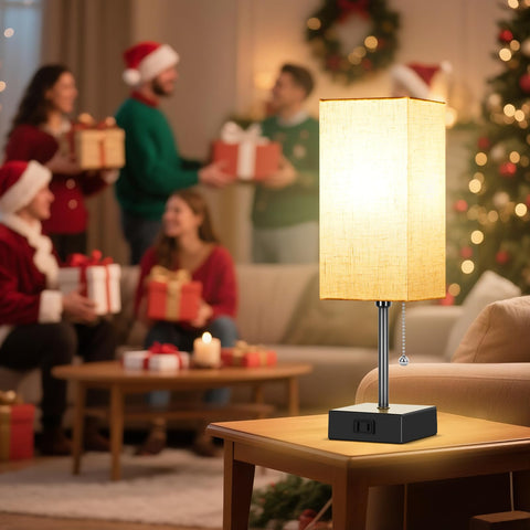 PLMMY pull-chain switch allows quick mood shifts.
