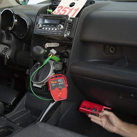 Power Probe ECT3000 durable blow-molded case keeps components protected.