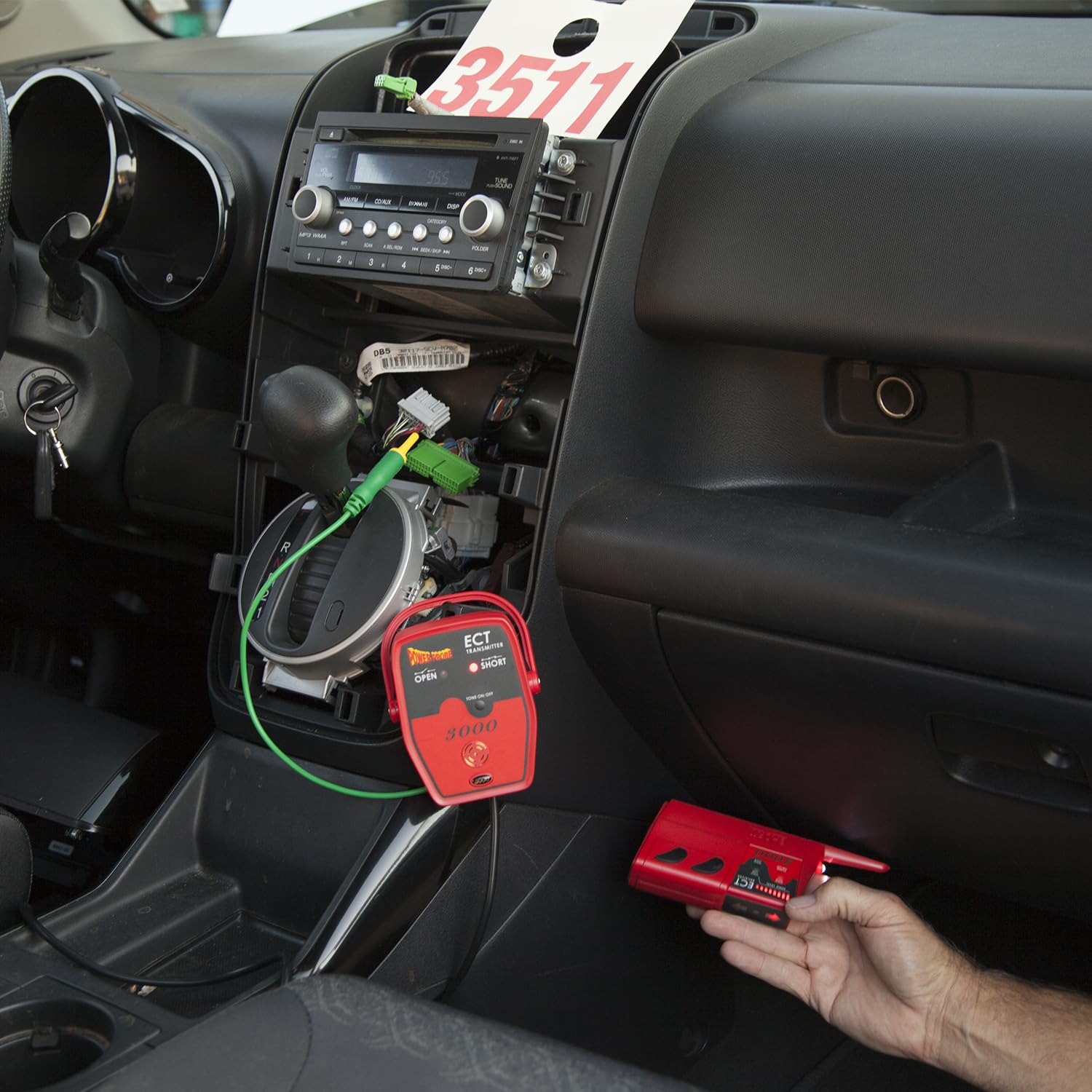 ECT3000B short circuit testing reveals fault direction and distance