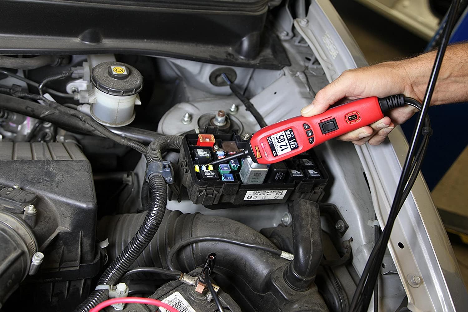 Power Probe IV connection pins enable safe component testing.