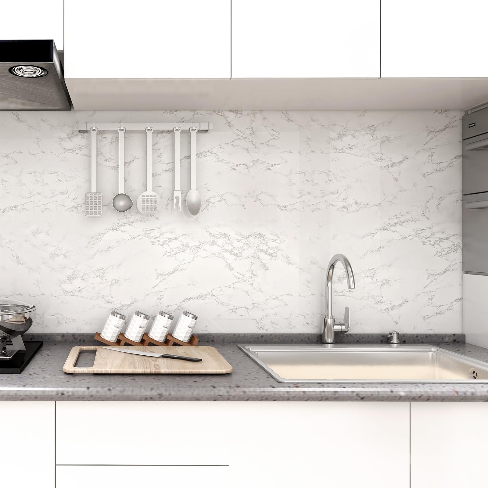 practicalWs marble wallpaper on a wall creates a stylish accent.