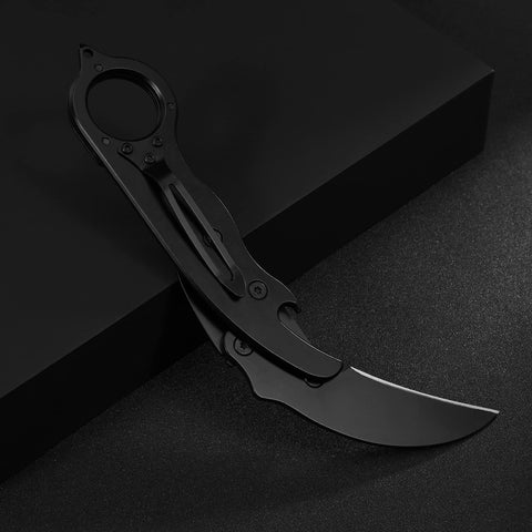 Promithi folding morphing knife compact carry demonstrates easy pocket portability for everyday tasks.