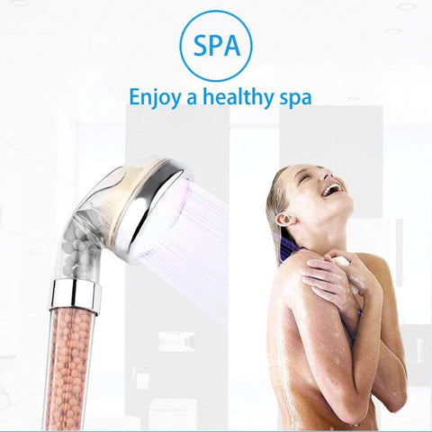 PRUGNA water filtration system reduces chlorine and impurities for a cleaner shower.