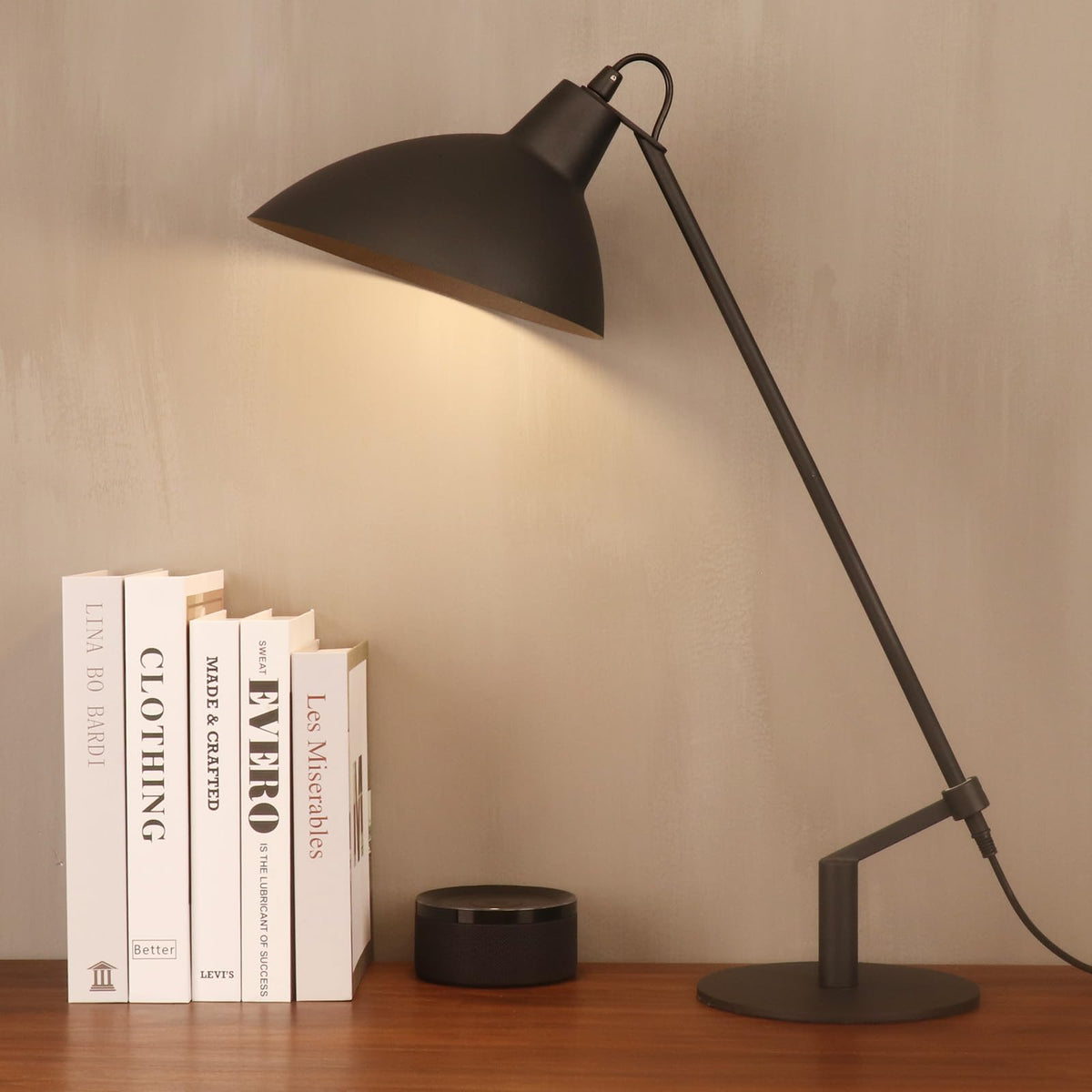 PSDSSHIIS desk lamp solid base for stable placement on any surface