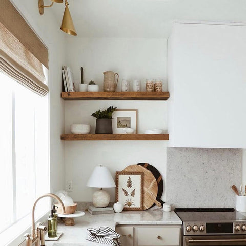 QEEIG two-shelf setup above desk demonstrates organized display space.