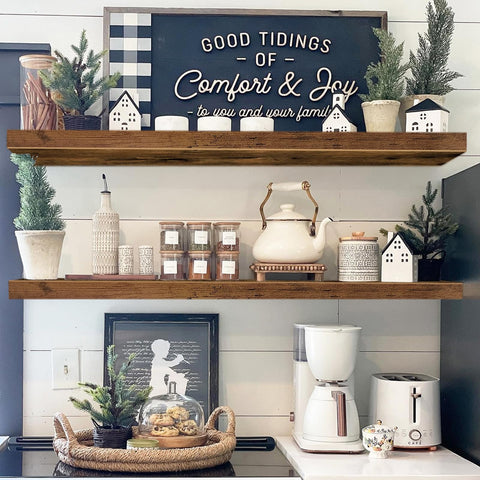 QEEIG shelves with steel brackets provide sturdy 25 lb capacity.