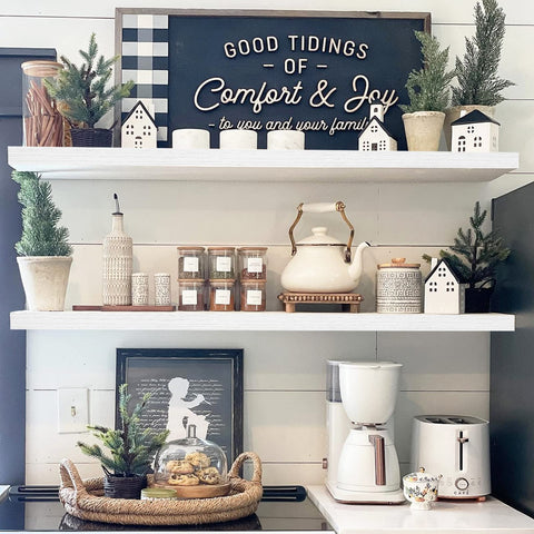 QEEIG invisible brackets create a near-floating look with farmhouse charm.