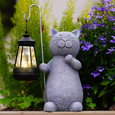 Qeeman solar cat statue acts as a thoughtful gift for garden lovers.