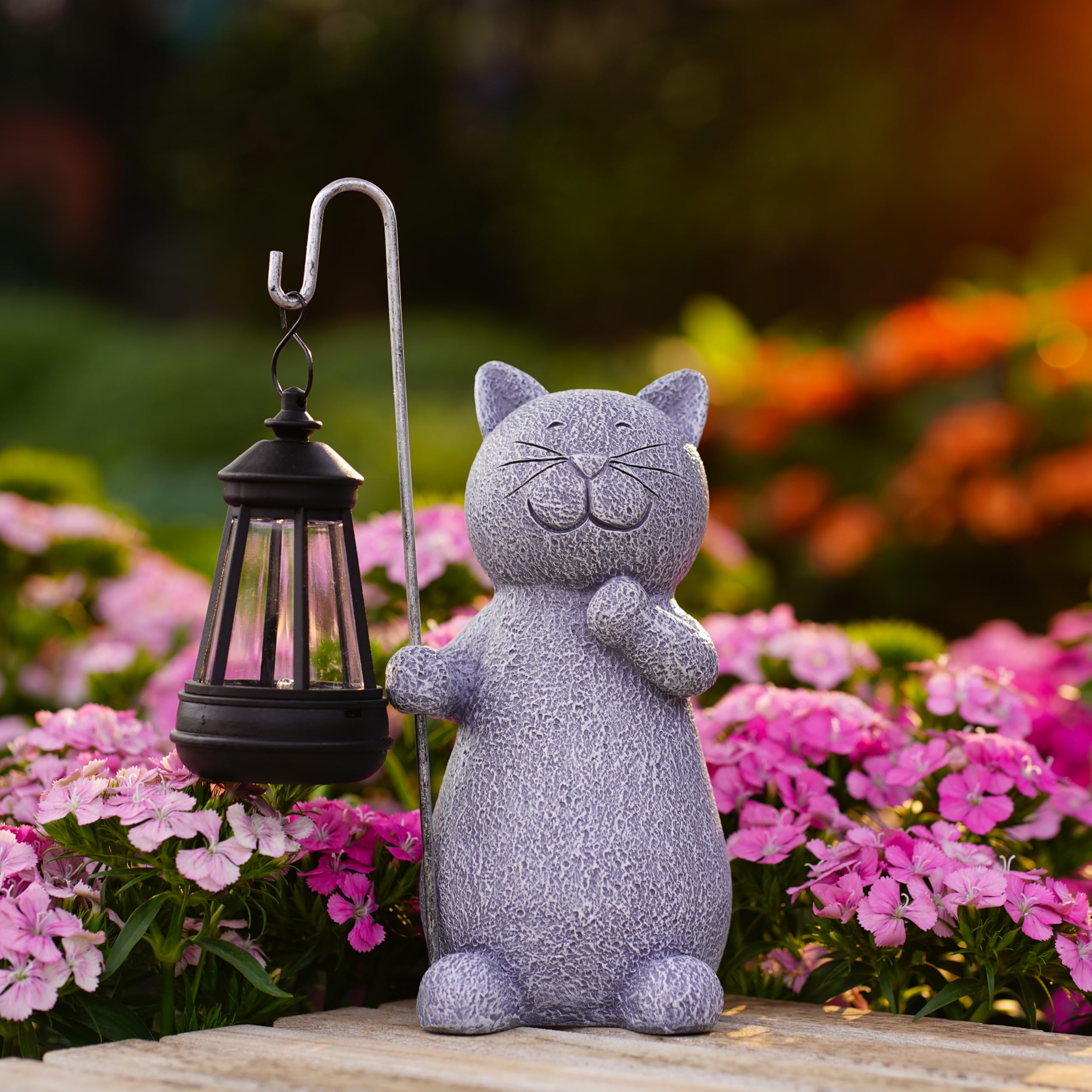 Qeeman yard art glows warmly, perfect for patios and balconies.