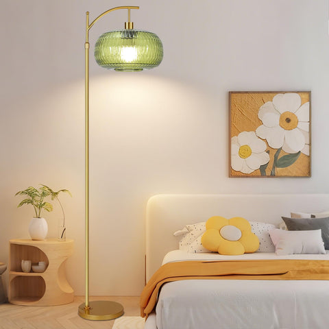 QIYIZM stained glass inspired lamp creates warm ambiance