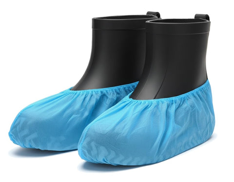 QIAN SOU slip-resistant soles image highlights traction on smooth floors.