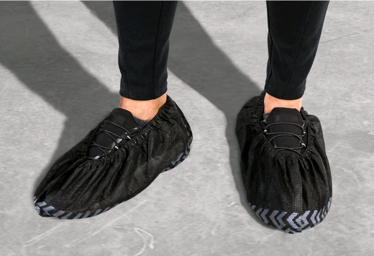 QIAN SOU X-Large disposable boot covers come in two sets of 100 pairs per bag.