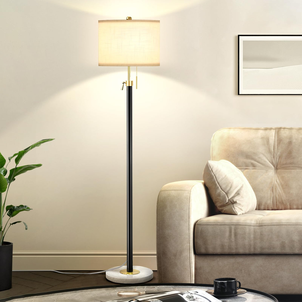 Qingmiao marble-base floor lamp provides stable support for living rooms.