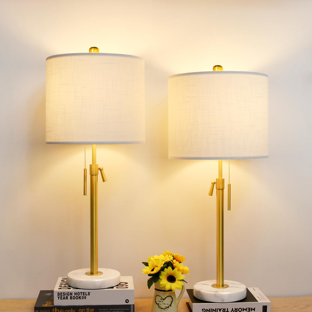Qingmiao table lamp with gold finish and marble base for modern bedroom ambiance.