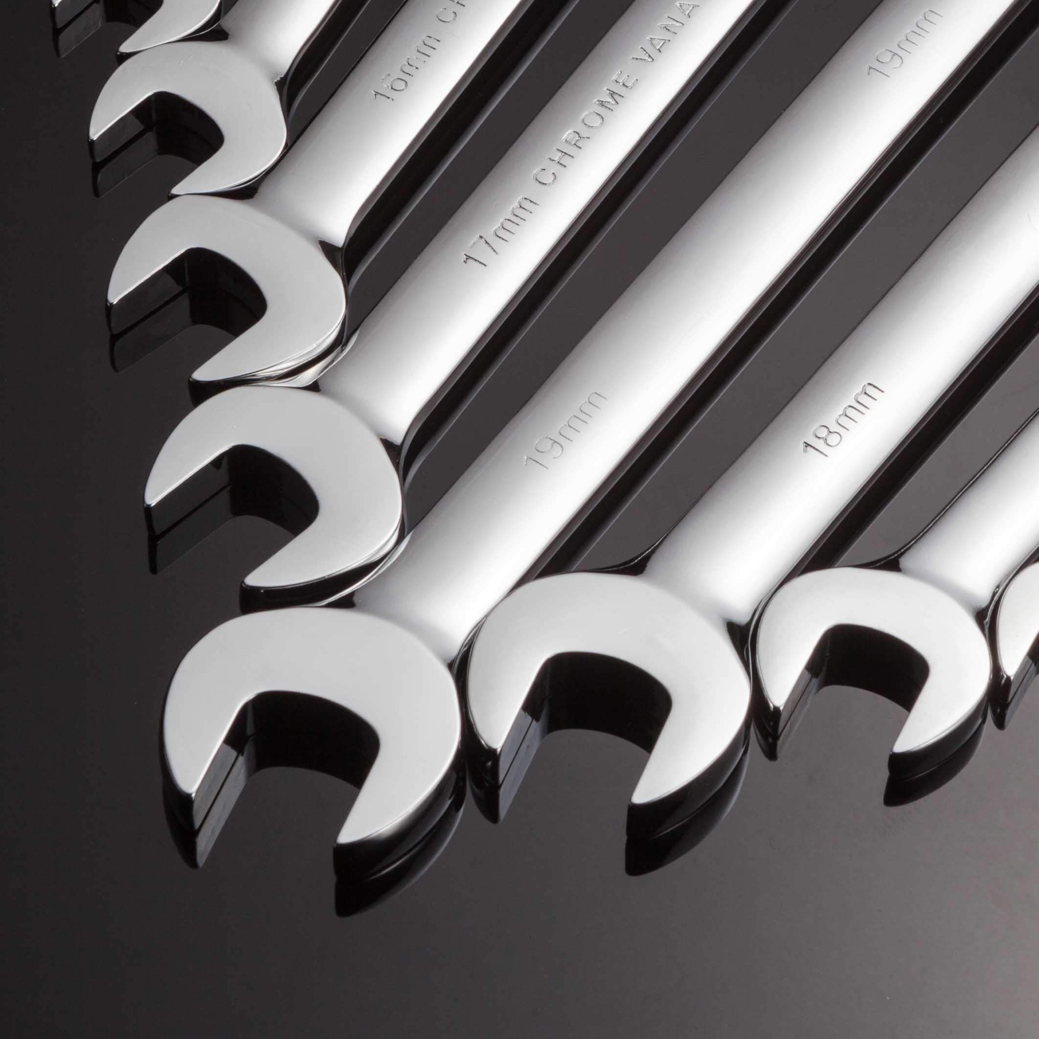 Chrome vanadium construction on Qnkaa wrenches for durability and corrosion resistance