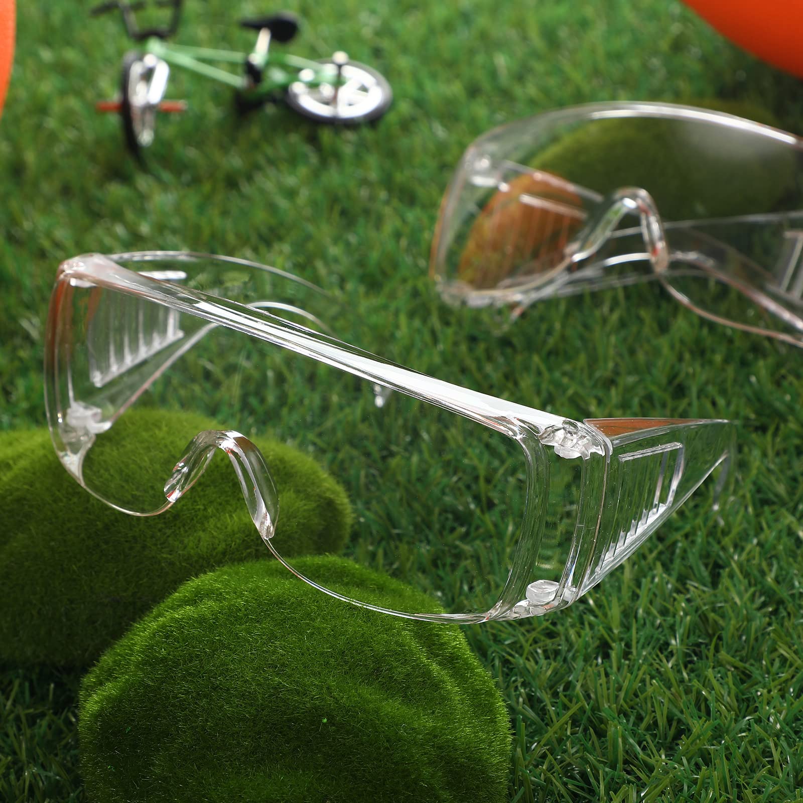 Queekay goggles suitable for outdoor activities like boating and cycling.