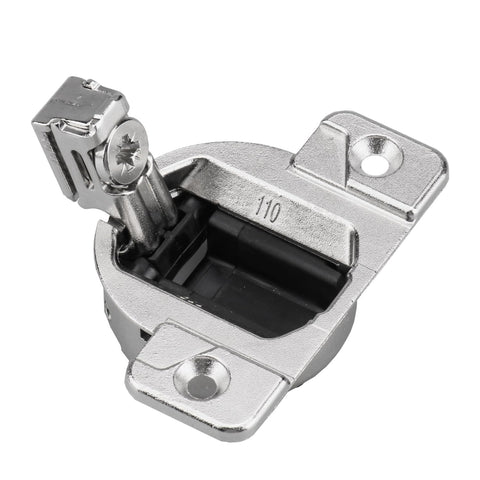 Quini Blum 110 hinge back model close-up with nickel finish for durability
