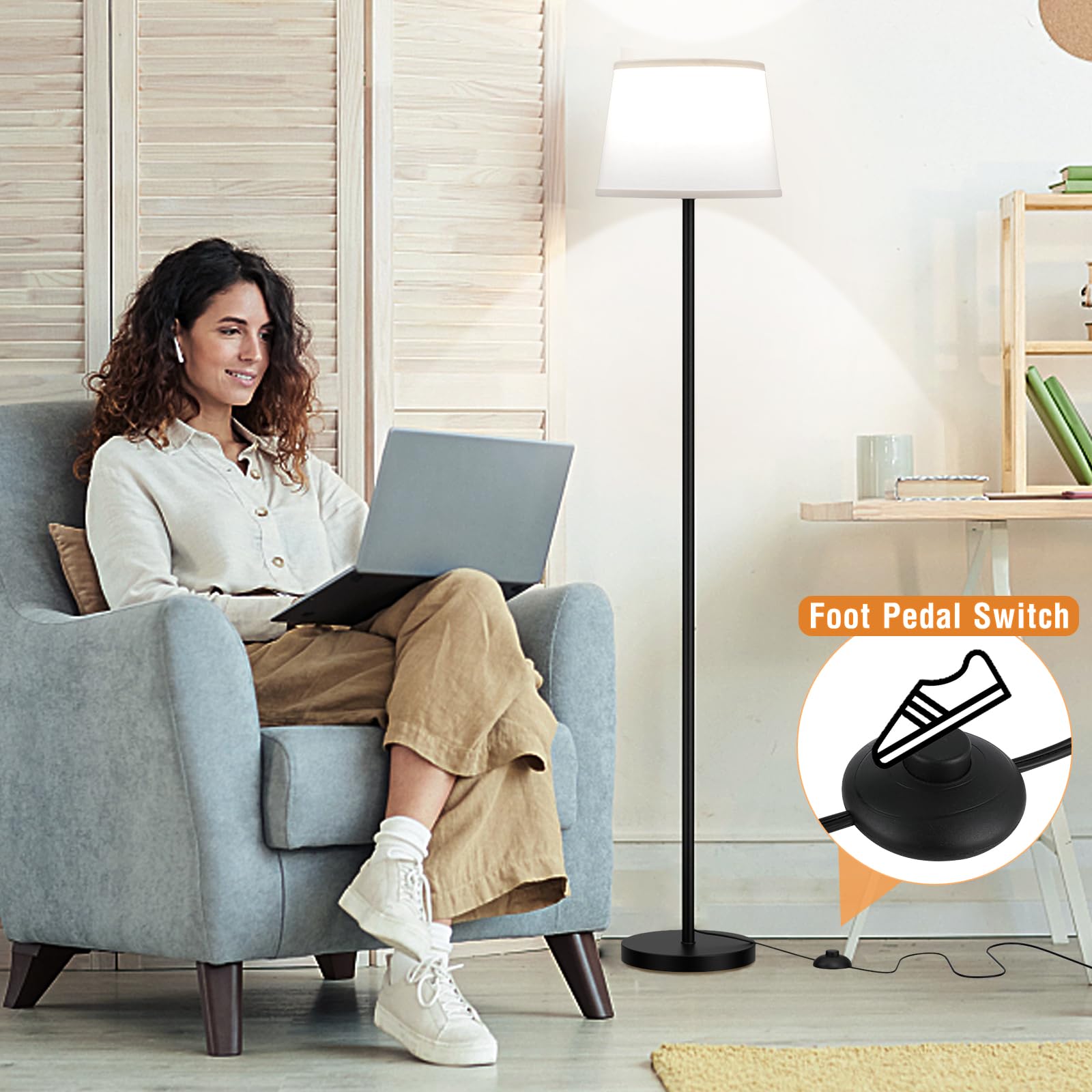 Raexpectis remote control sits magnetically for easy brightness and color changes