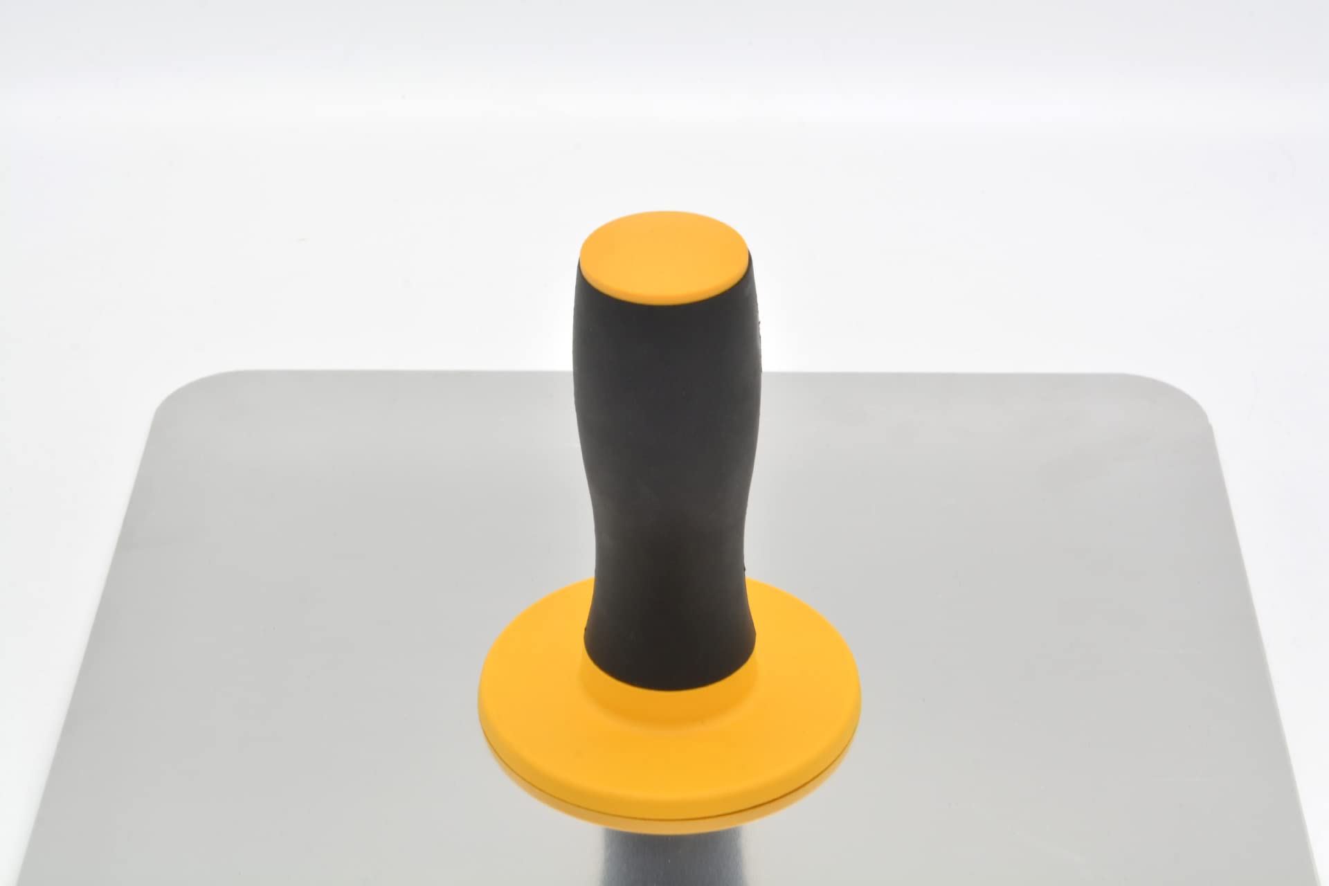 Ragyzity Masonry Hawk mortar holding feature keeps material ready for application