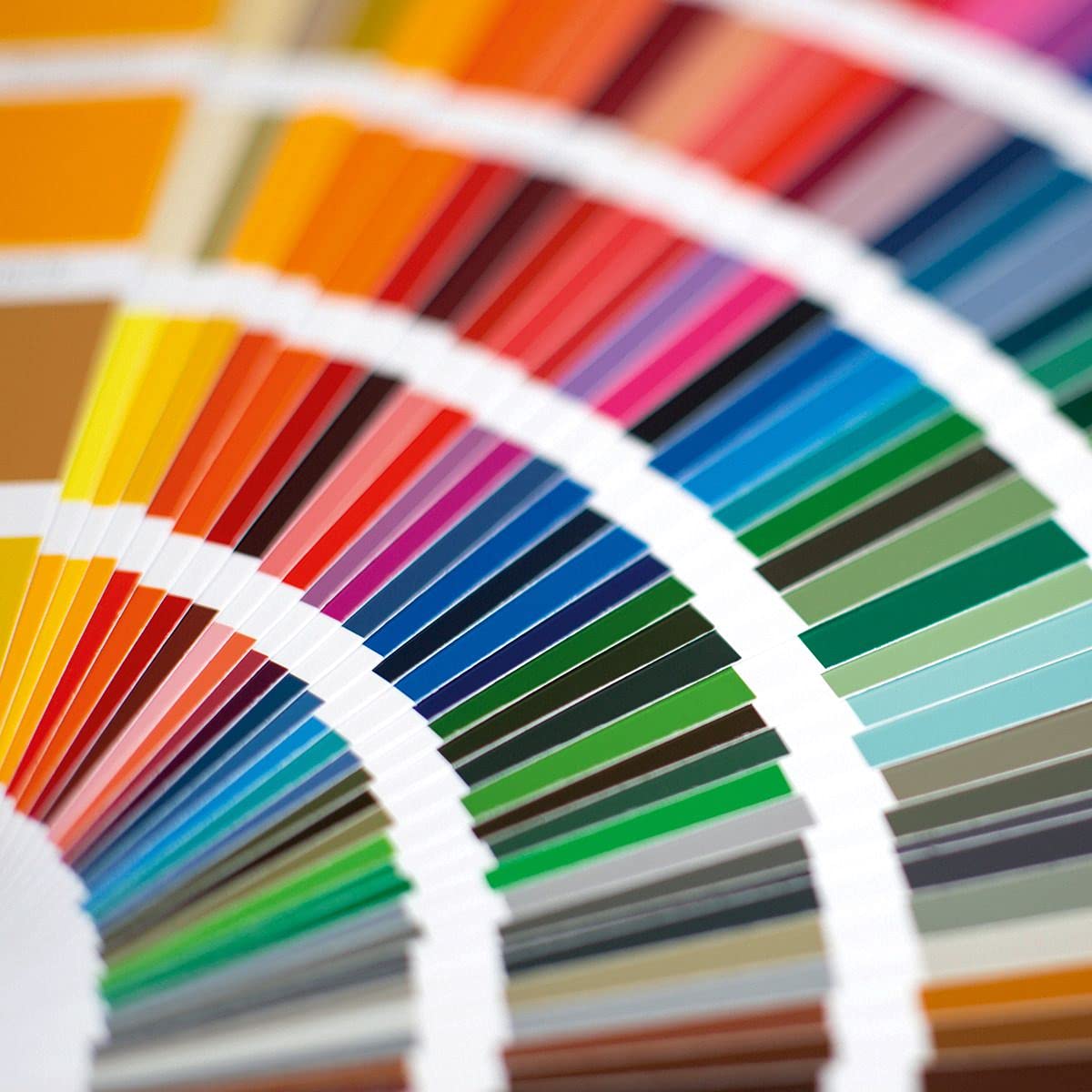 RAL K7 color chart pages display five colors per page for quick comparison.