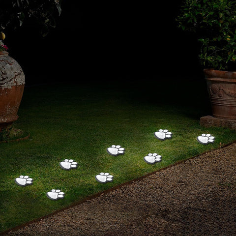 Ratopo paw print light mounted along 29.5-inch cord for flexible layouts.