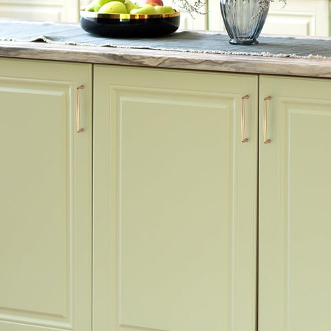 Ravinte base covers previous handle marks for a clean, refreshed look.