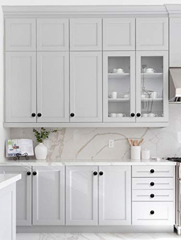Ravinte door handle and drawer pull set fits multiple room styles.