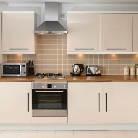 Ravinte installation-friendly design with 320 mm center spacing.