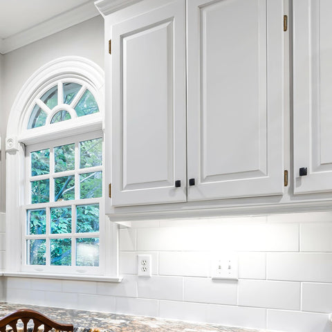 Ravinte half-overlay hinge with bumpers for quiet kitchen cabinet closing
