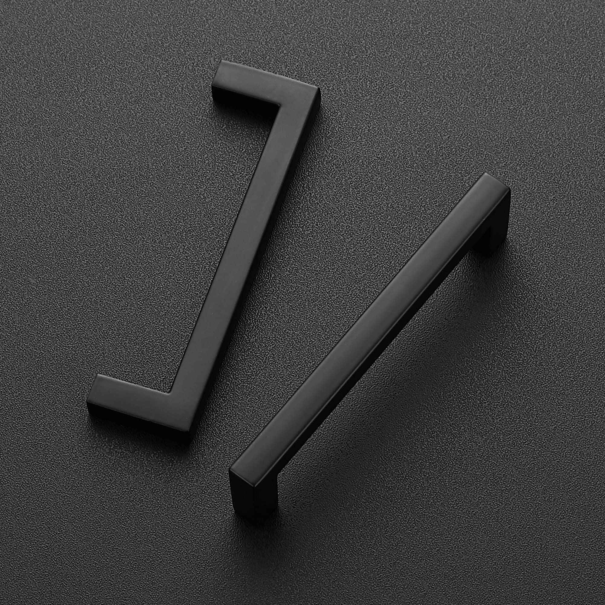 Ravinte slim square bar pulls in matte black, 105 mm length