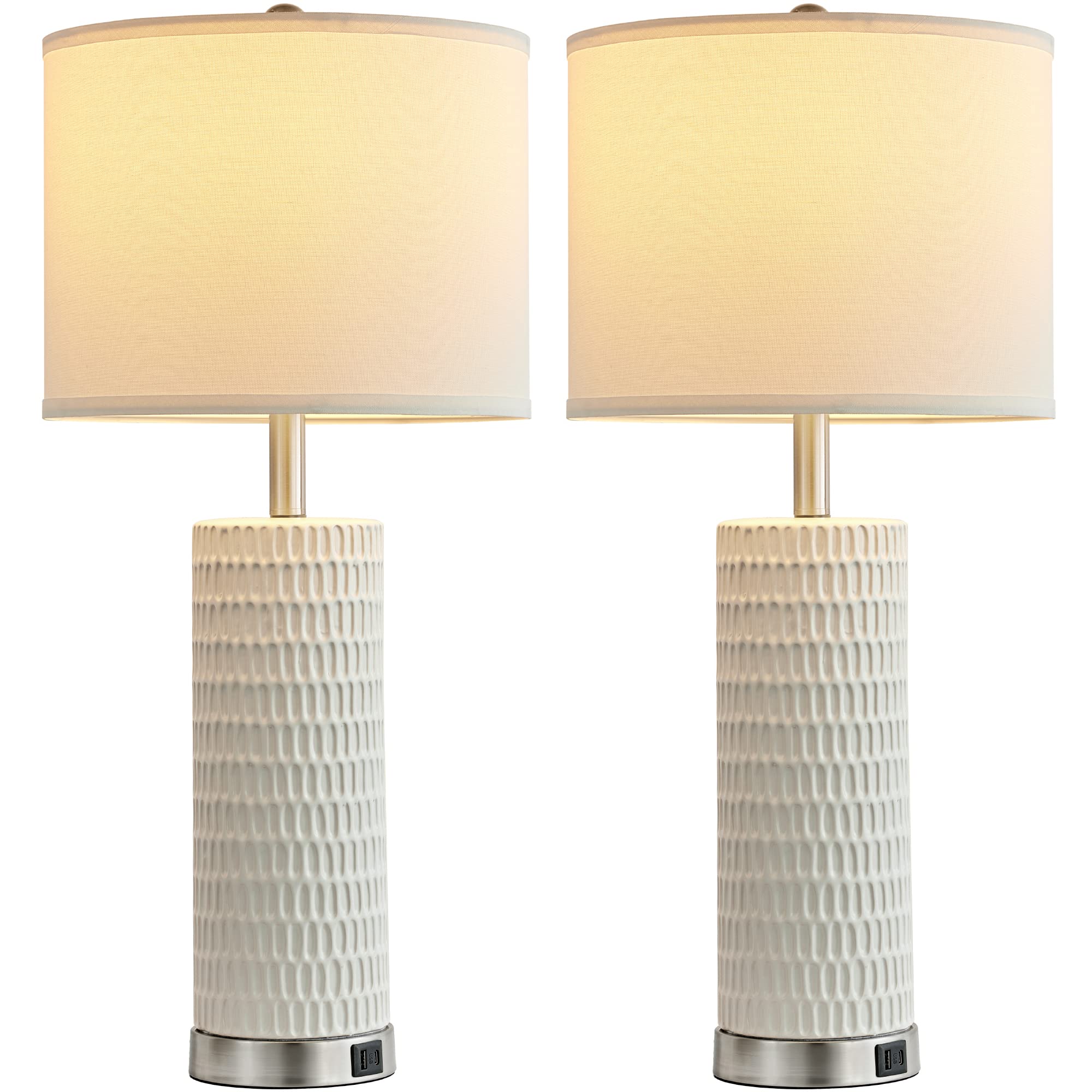 Close-up of Reaketon ceramic texture and smooth glaze on the lamps