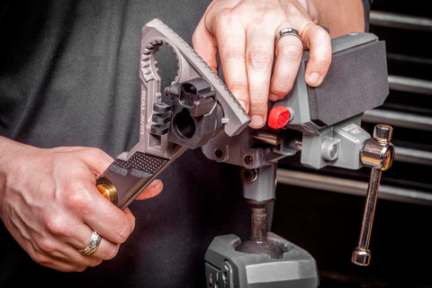 Real Avid Vise offers versatile rotational work bench for many projects.