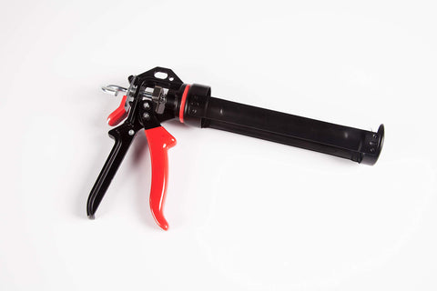 Red Devil 3989 ergonomic trigger provides comfortable operation during long jobs