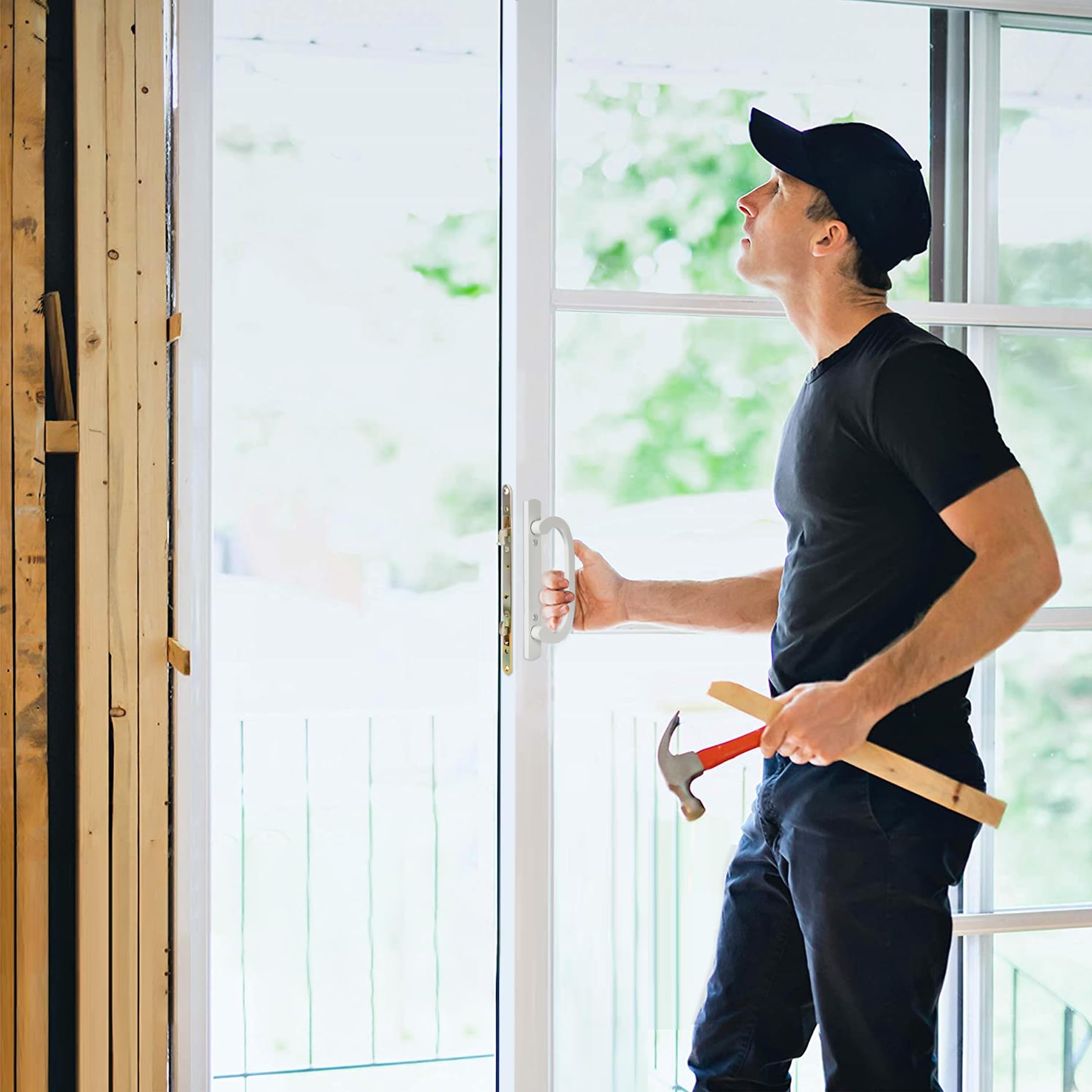 ReigaHood 45-degree keyway supports secure keyed access