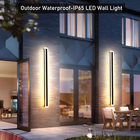 RGZZUP 30W LED wall light delivering balanced light with IP65 protection