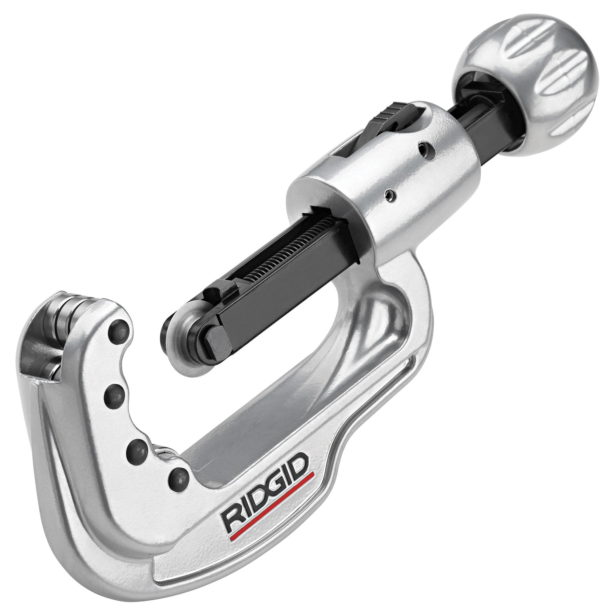 RIDGID 31803 X-CEL knob provides ergonomic grip for quick tubing cuts.