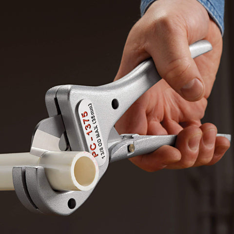 1/8 to 1-3/8 inch tubing capacity supports versatile plastic plumbing tasks.