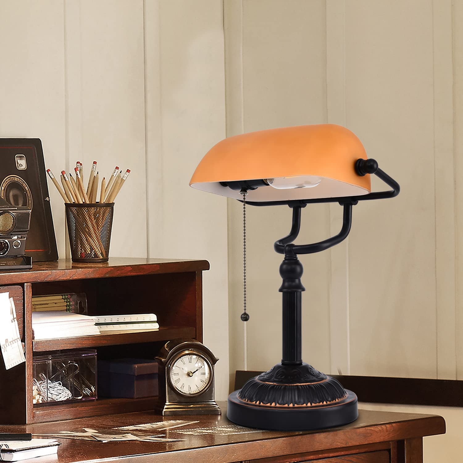 Rizzyluz UL-listed components ensure safe, reliable use in libraries or desks