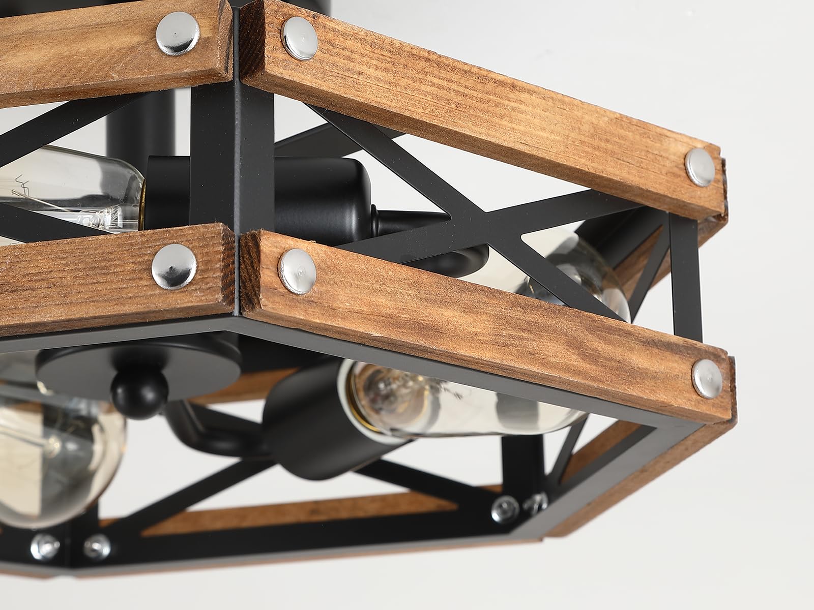 RKUCSR includes mounting hardware for easier installation.