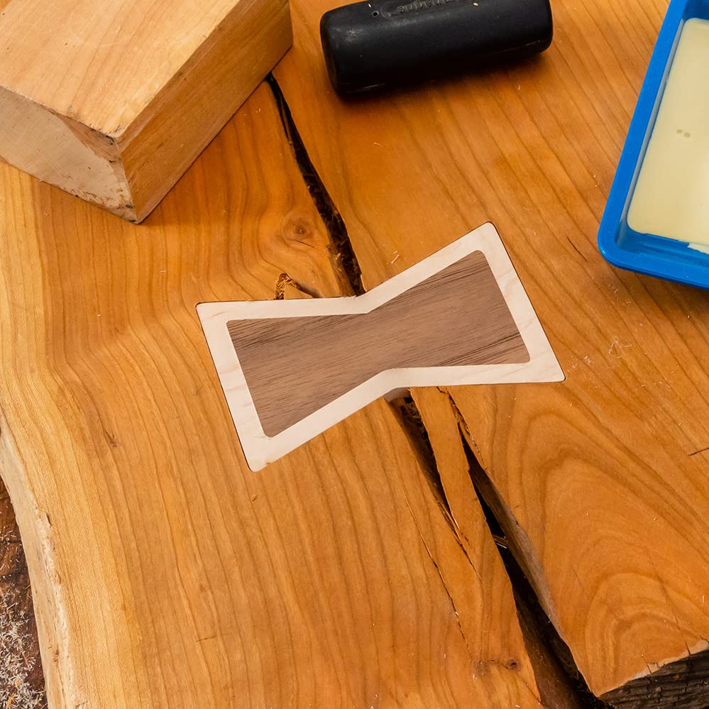 Rockler 1/8-inch carbide router bit delivers clean cuts.