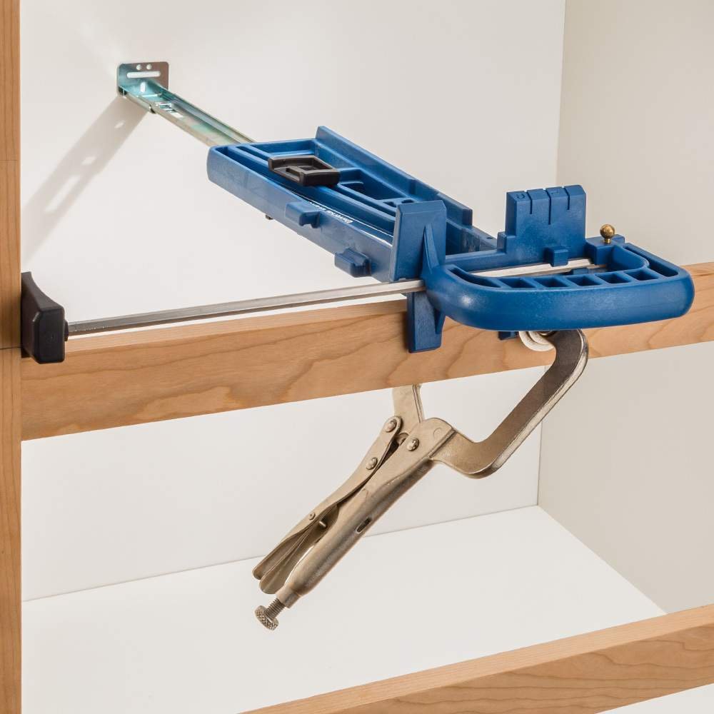 Rockler jig height reference rod enables repeatable mounting depth.