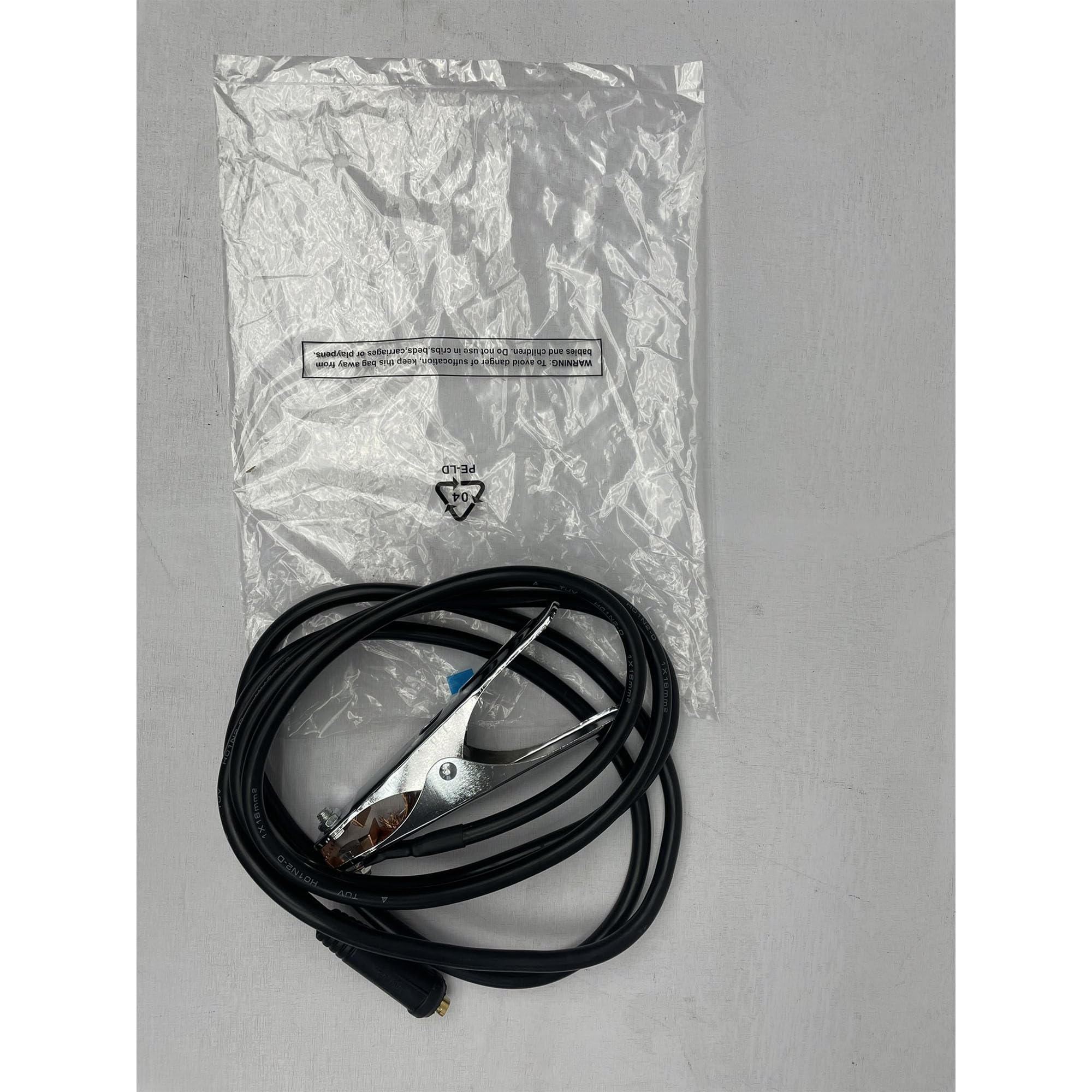 ROJOO secure-ground clamp assembly for reliable welding grounding.