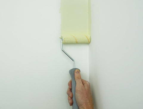 ROLLINGDOG extension pole 3ft provides extra reach for high walls.