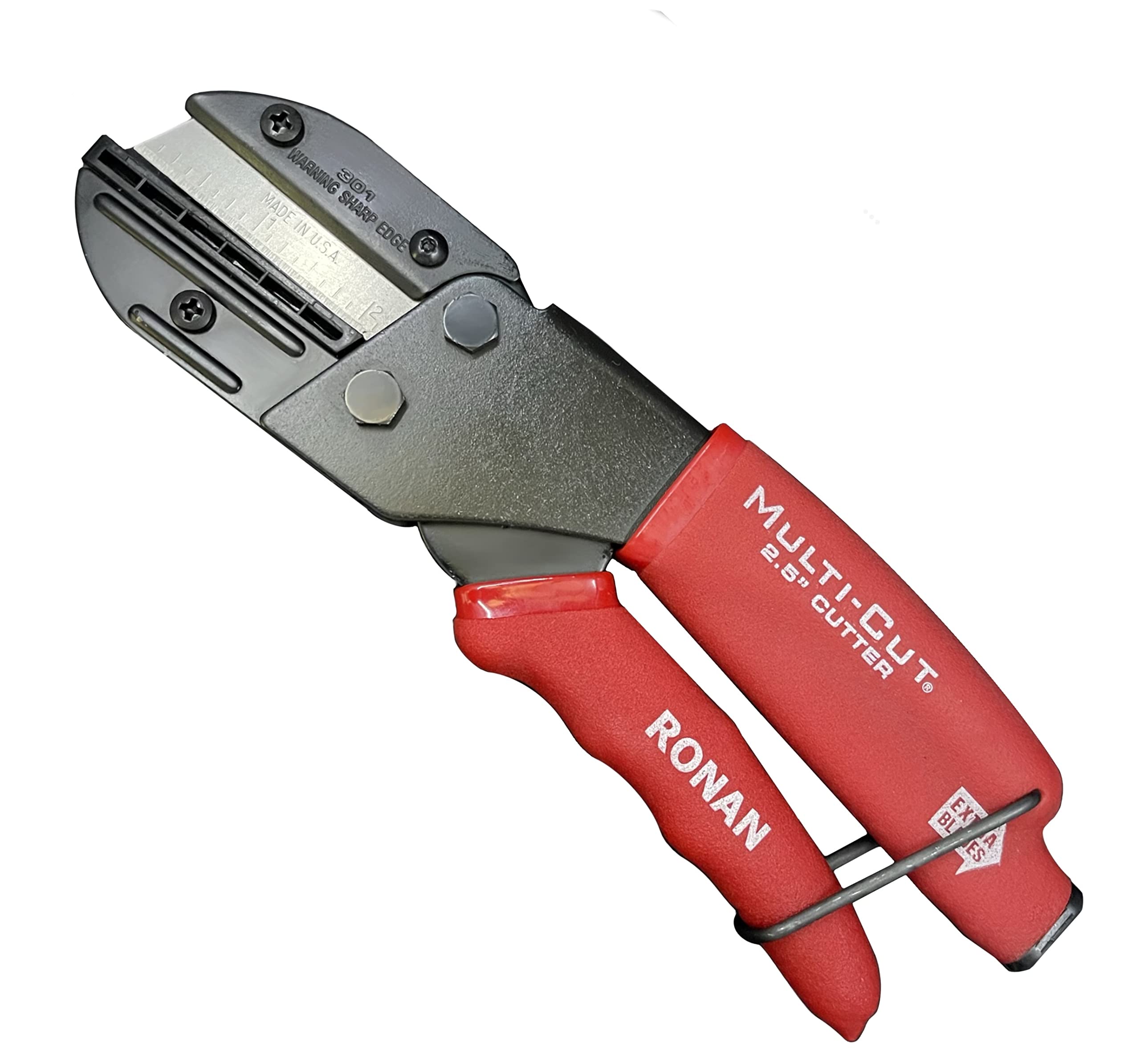 Ronan Multi-Cut blade action demonstrates powerful cuts through tough materials.