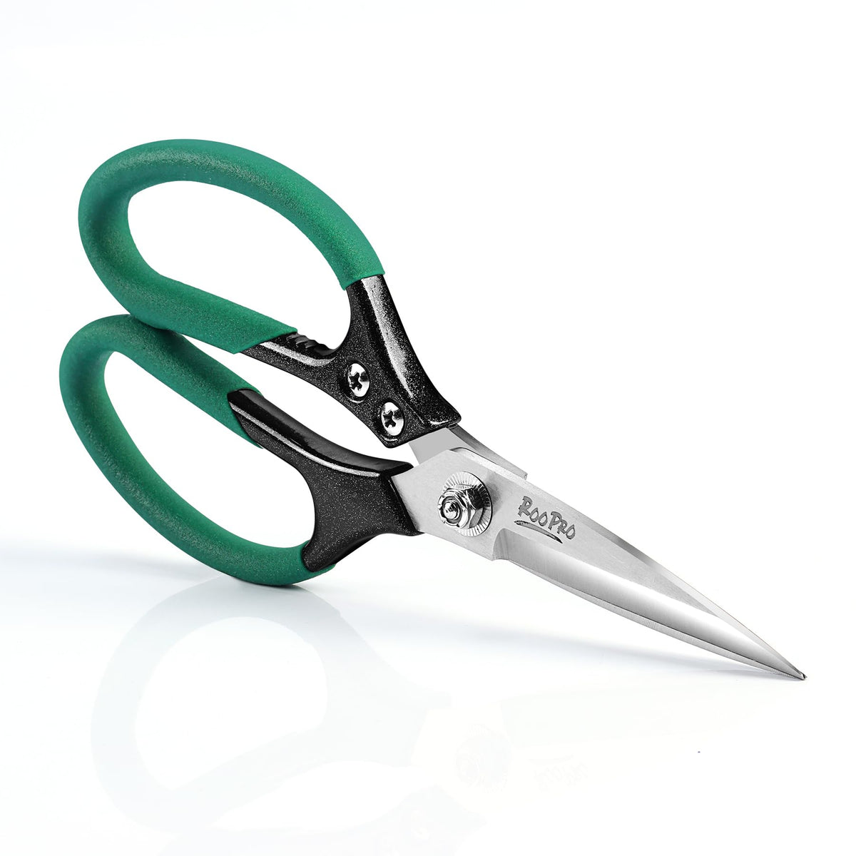 RooPro heavy-duty scissors blade closeup for precise cuts on tough materials