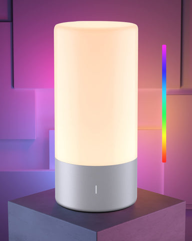 ROOTRO table lamp touch-base showcases effortless touch control for reading.