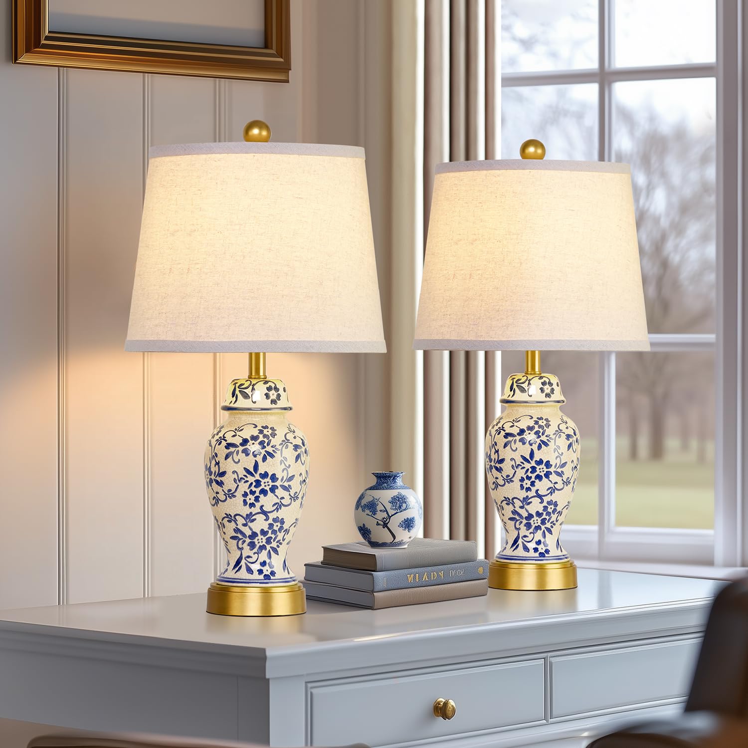 RORIANO pair of lamps creates a warm ambient light in any room
