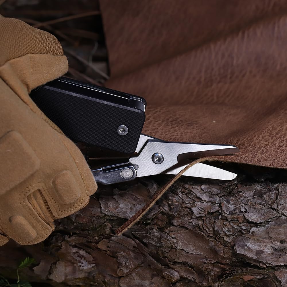 Roxon KS2 Elite G10 handle provides a secure grip.